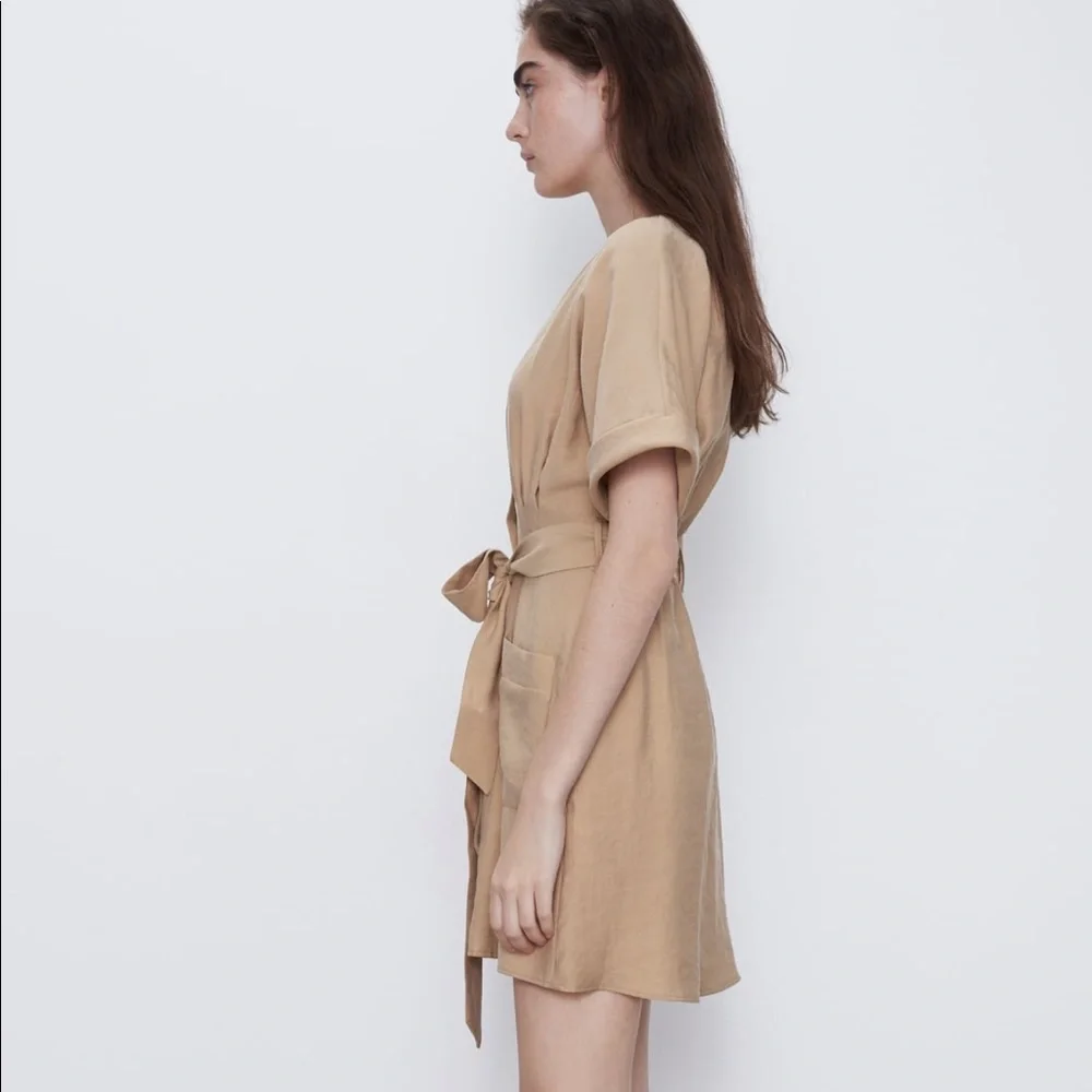 NWT Zara Button-up Dress size Medium